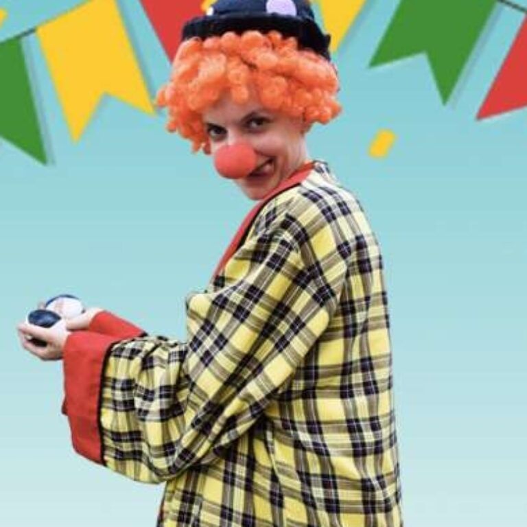 agence-artistique-shayla-belgique-tissu-aerien-animations-et-spectacles-jonglerie-5-spectacle-de-magie-pour-enfants.-Belgique-animation-cirque-enfants-1.jpg