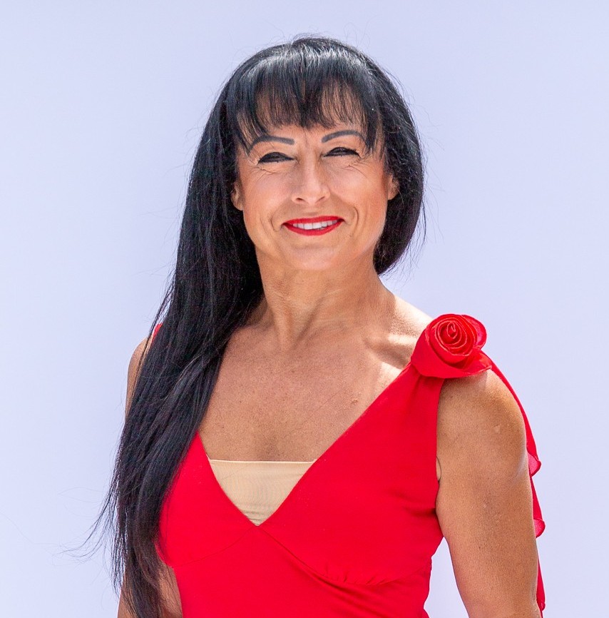 isabella delle castelle - organisatrice d evenement - artiste aéreinne - quick change - 